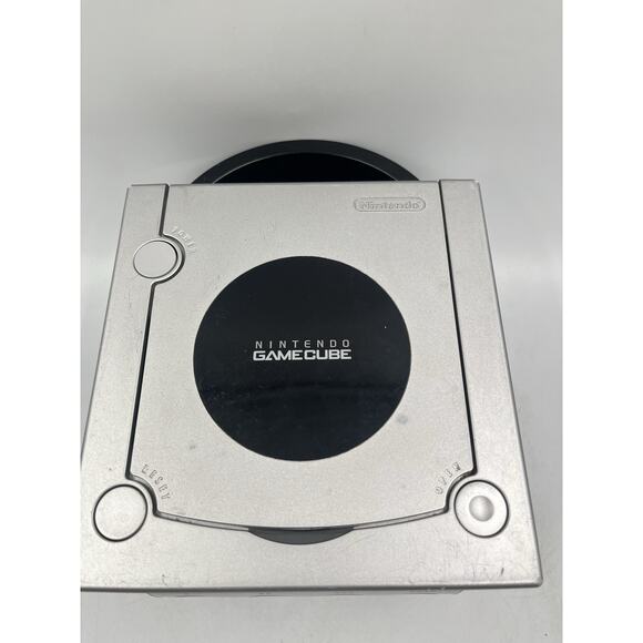 Nintendo GameCube DOL-001 Silver Console Only - Tested & Working - Picture 5 of 11